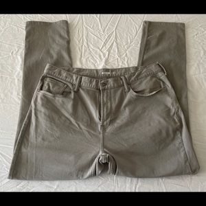 Men’s Old Navy Slim Built-In Flex Chino